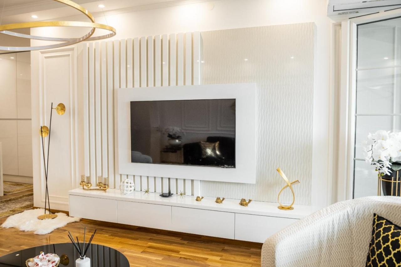 Luxury Apartment Karic Free Parking Tuzla Exterior foto