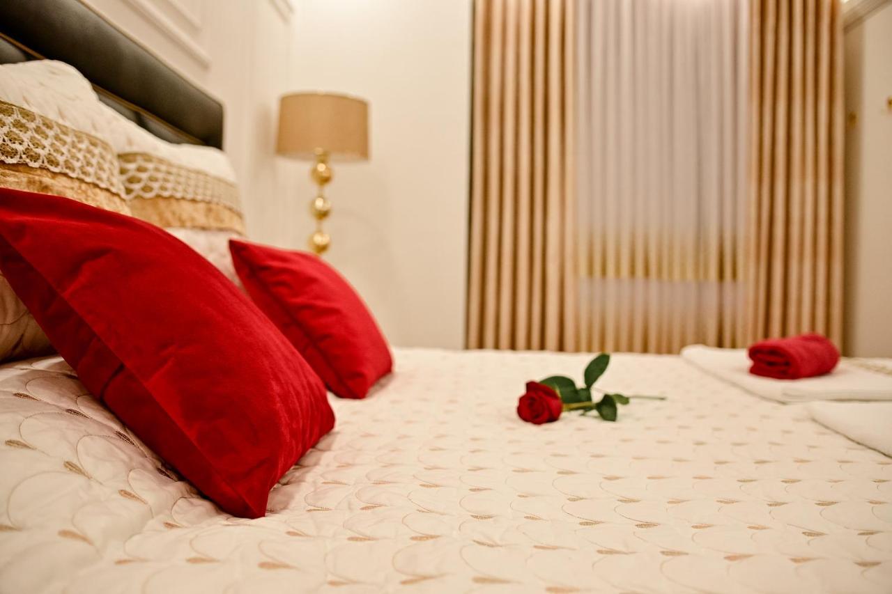 Luxury Apartment Karic Free Parking Tuzla Exterior foto